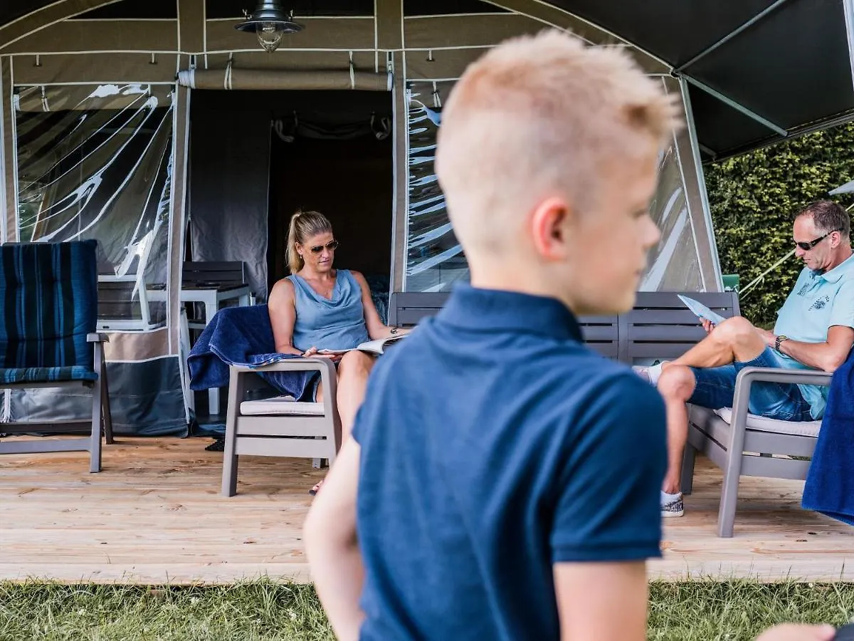 Nice Tent Lodge On A Holiday Park, Just 2 5 Km From The Beach Fornells  豪华帐篷 Fornells (Catalonia)