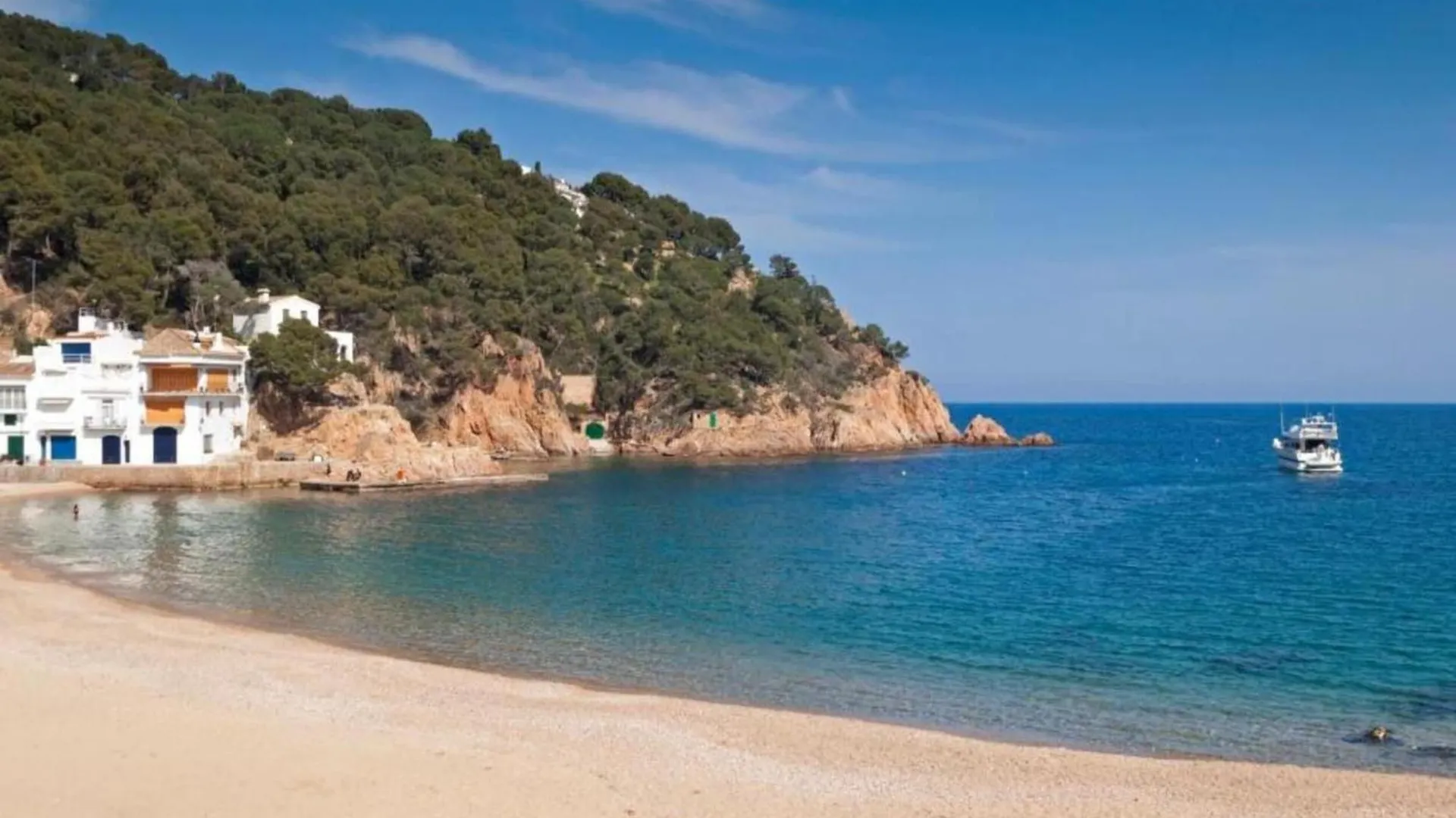 Nice Tent Lodge On A Holiday Park, Just 2 5 Km From The Beach Fornells  豪华帐篷